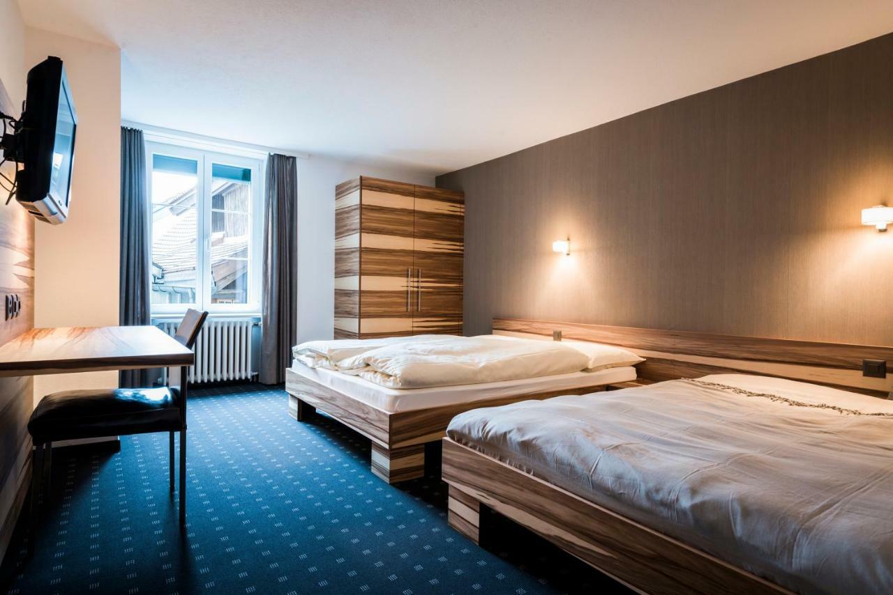 Gasthof Zur Sonne Stafa Bagian luar foto
